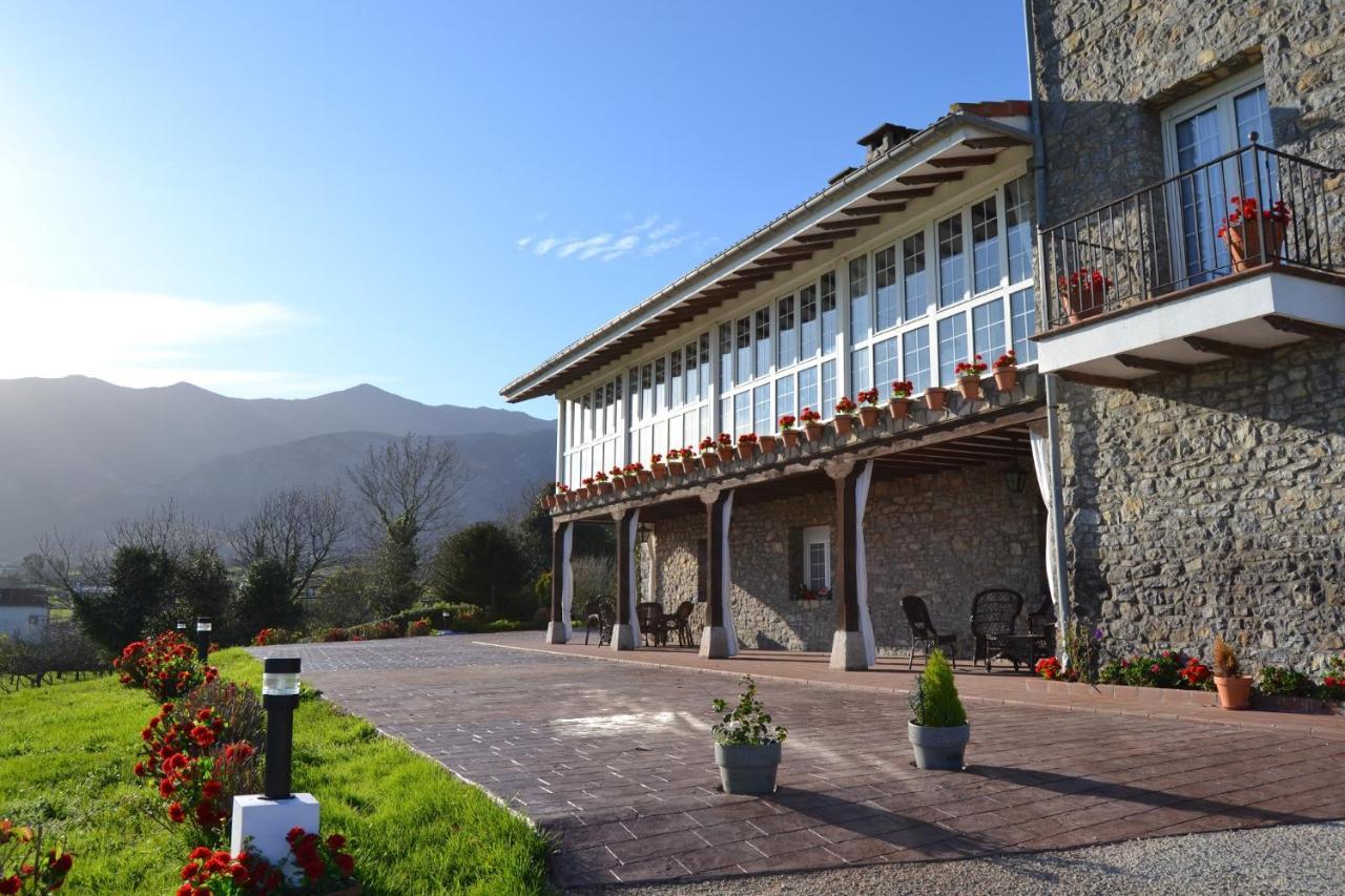 Hotel Caspios 3*