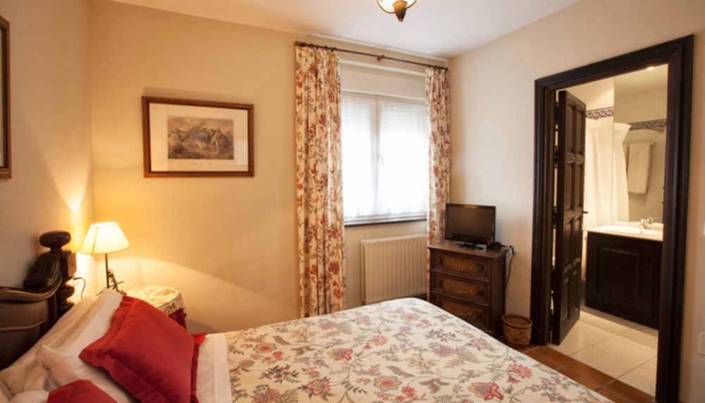Hotel Caspios 3*